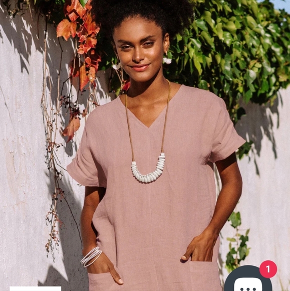 Magic Linen Dress - Picture 3 of 4